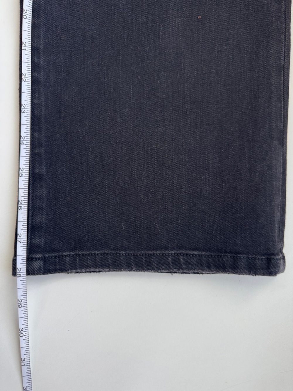 Dear John Jeans Size 31 - Picture 7 of 8